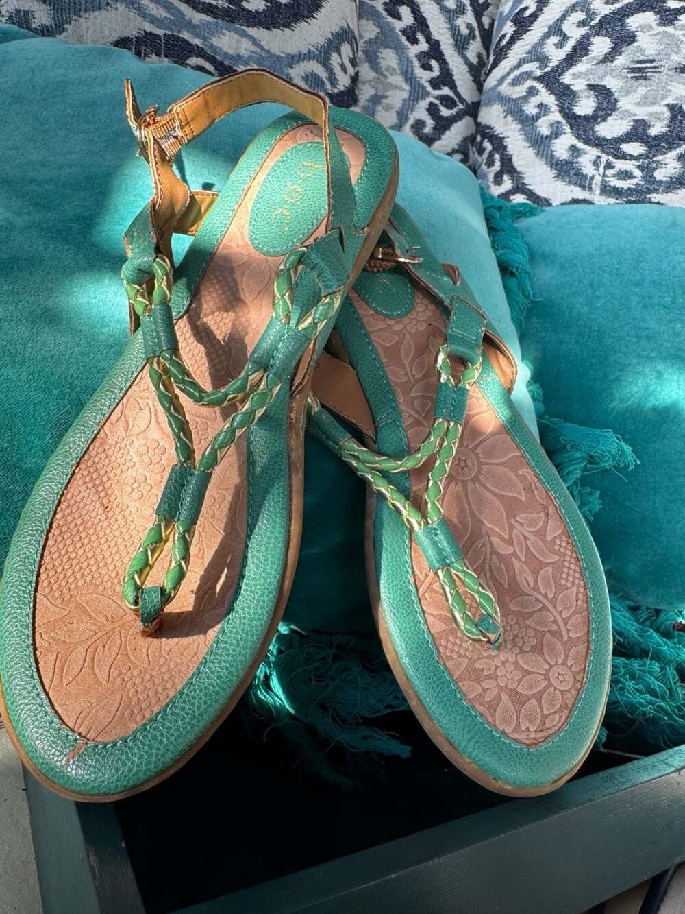 B.O.C. Kesia Thong Sandals Green Vegan Leather Size 8M